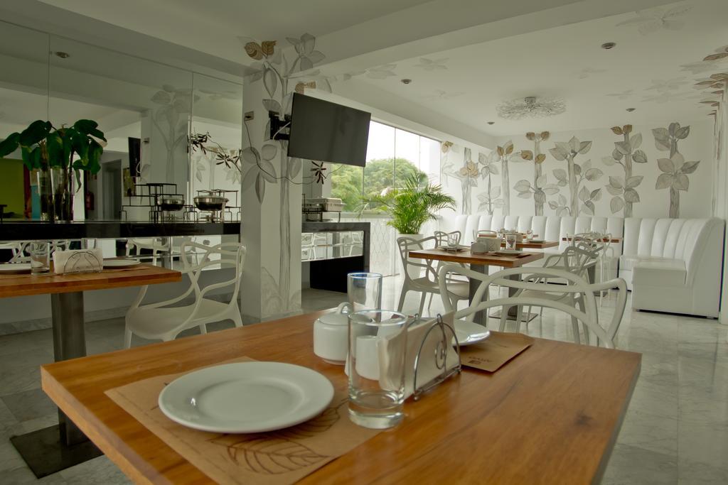 Arvo Hotel Boutique Trujillo Ngoại thất bức ảnh